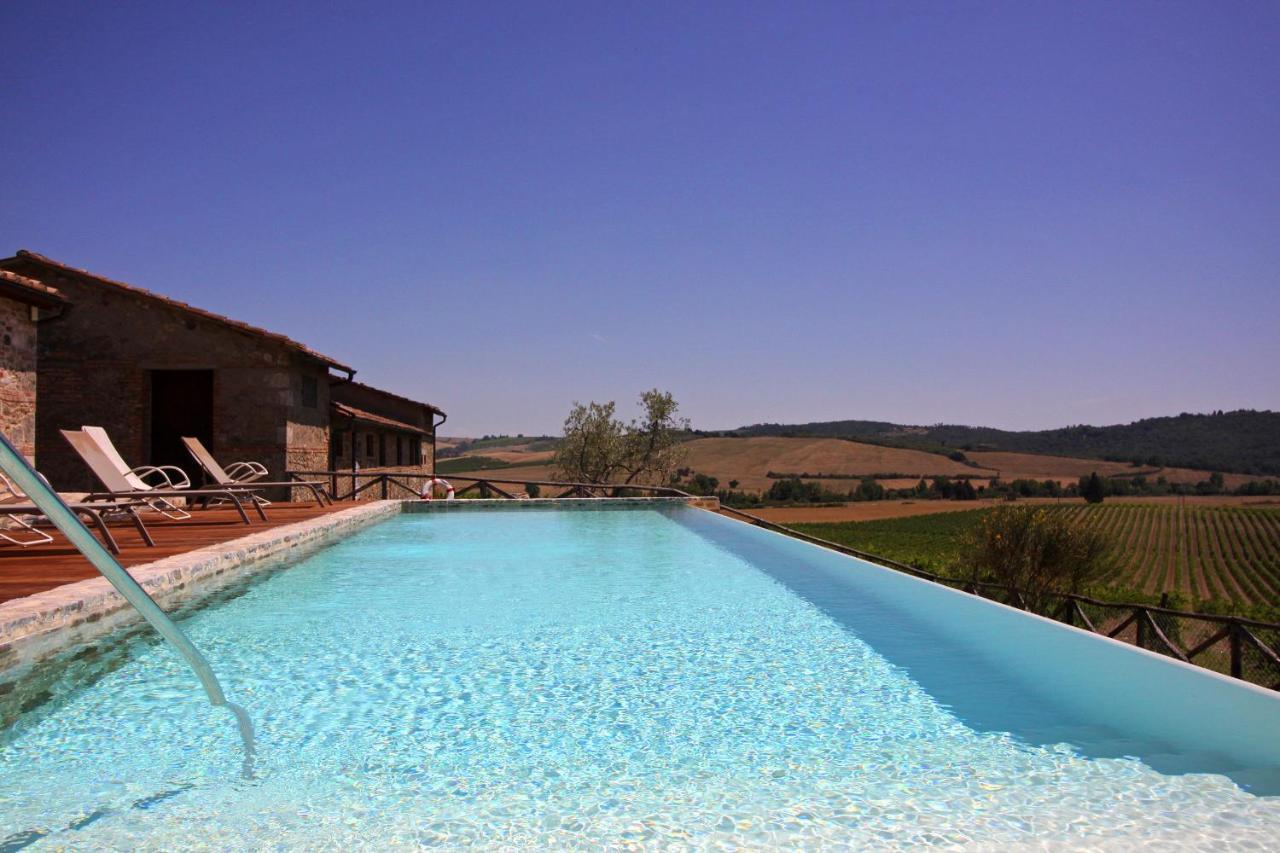 Agriturismo Casale Dello Sparviero Castellina in Chianti Exterior photo